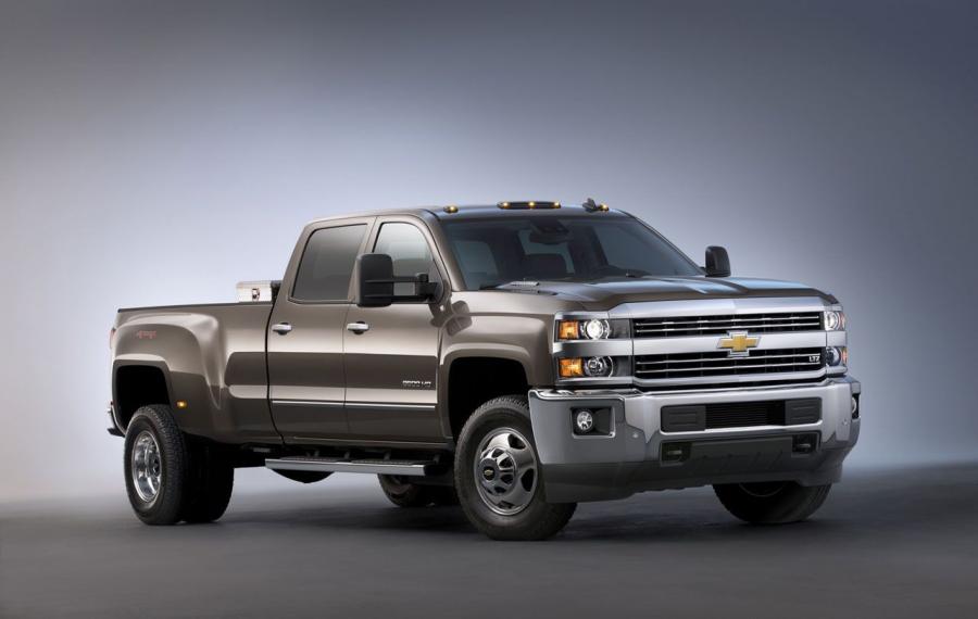  Chevrolet Silverado HD 2015 года  (фото 13 из 19)